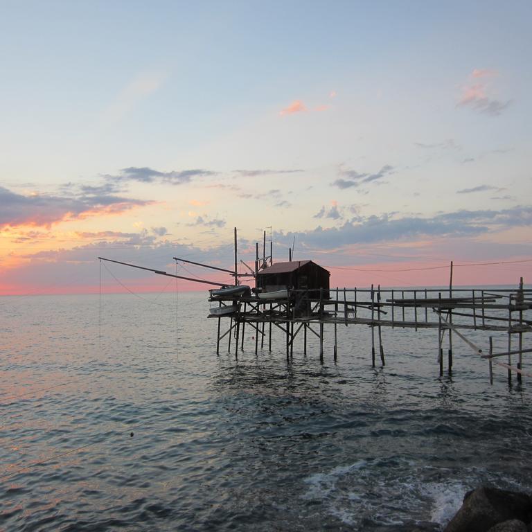 La Finestra Sul Castello B&B Termoli Exterior foto